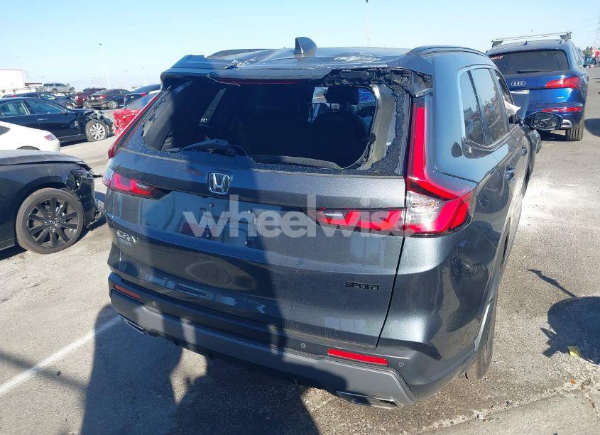 Photo 4 of 2025 Honda Cr-v HYBRID SPORT-L (VIN 7FARS5H86SE003938)