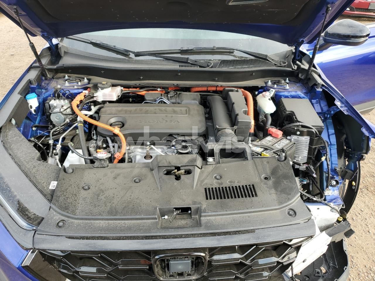 Photo 12 of 2024 HONDA CR-V SPORT (VIN 7FARS6H53RE022064)