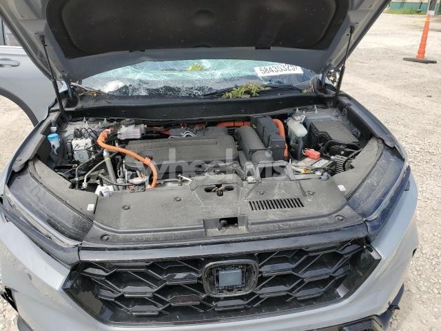 Photo 8 of 2024 HONDA CR-V SPORT (VIN 7FARS6H57RE009995)