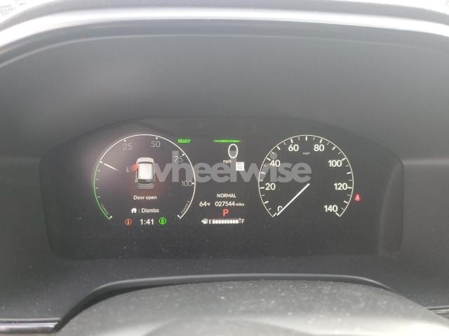 Photo 3 of 2023 HONDA CR-V SPORT TOURING (VIN 7FARS6H5XPE033852)