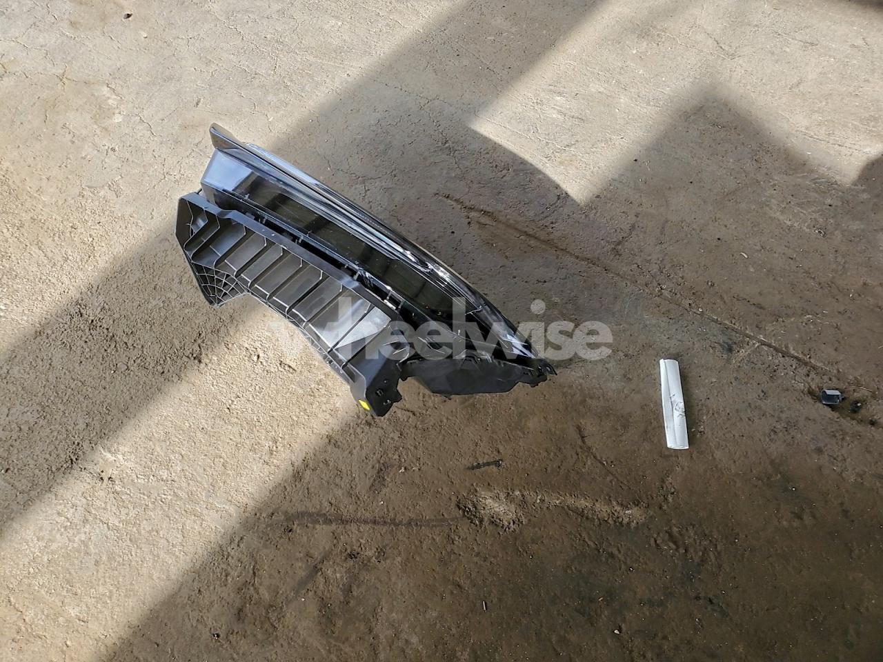 Photo 12 of 2024 HONDA CR-V SPORT (VIN 7FARS6H5XRE026919)