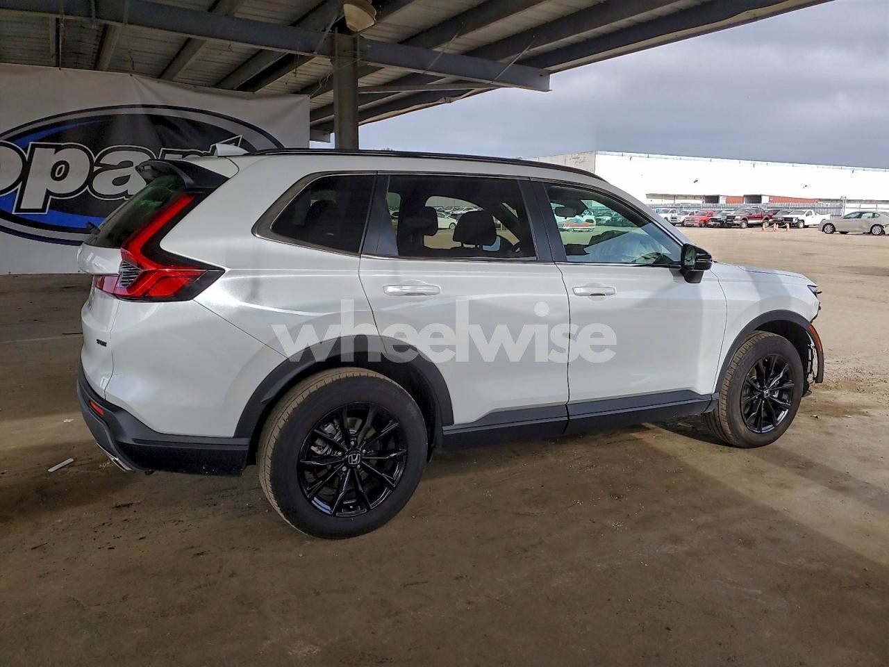Photo 3 of 2024 HONDA CR-V SPORT (VIN 7FARS6H5XRE026919)