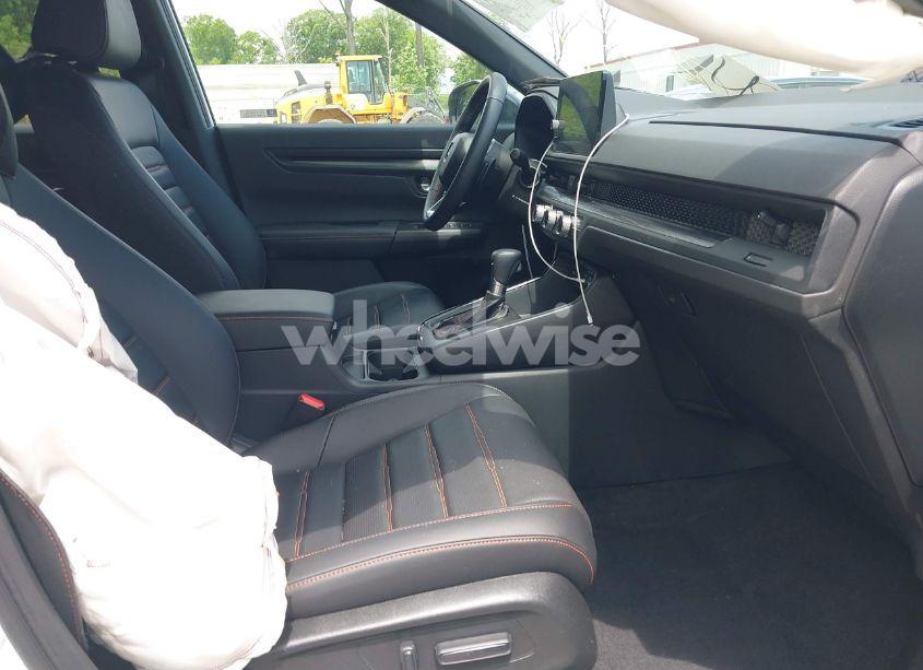 Photo 5 of 2025 Honda Cr-v HYBRID SPORT-L (VIN 7FARS6H80SE002516)