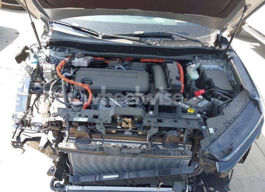 Photo 10 of 2025 Honda Cr-v HYBRID SPORT-L (VIN 7FARS6H80SE011054)