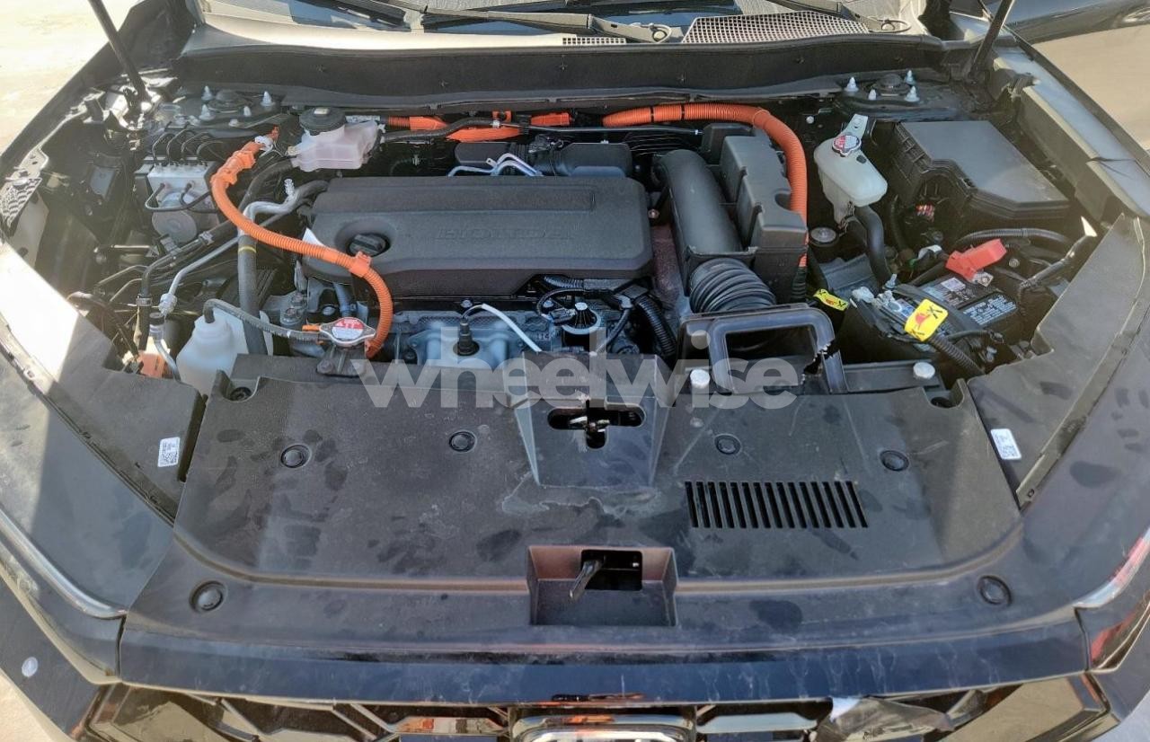 Photo 12 of 2025 HONDA CR-V SPORT-L (VIN 7FARS6H81SE056889)