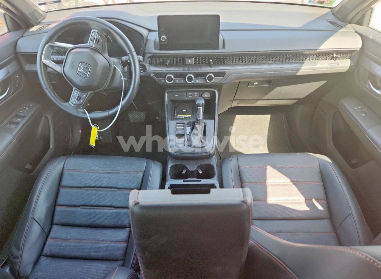 Photo 8 of 2025 HONDA CR-V SPORT-L (VIN 7FARS6H81SE056889)