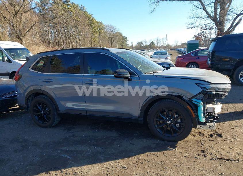 Photo 13 of 2025 Honda Cr-v HYBRID SPORT-L (VIN 7FARS6H83SE010254)