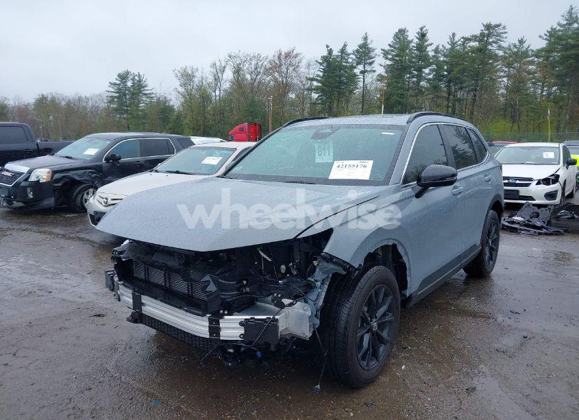 Photo 2 of 2025 Honda Cr-v HYBRID SPORT-L (VIN 7FARS6H85SE035382)