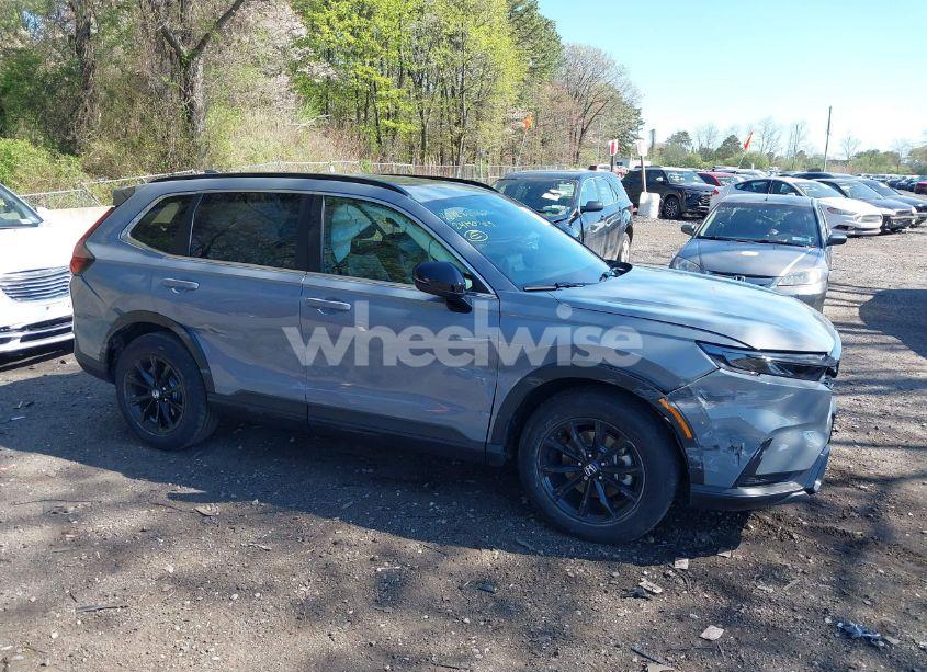 Photo 13 of 2024 Honda Cr-v HYBRID SPORT-L (VIN 7FARS6H87RE000031)
