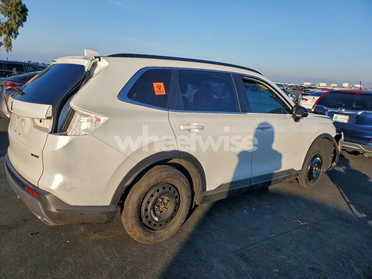 Photo 3 of 2025 HONDA CR-V SPORT-L (VIN 7FARS6H87SE033911)