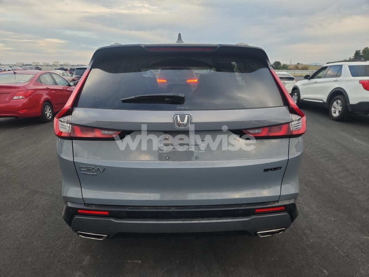 Photo 6 of 2025 HONDA CR-V SPORT-L (VIN 7FARS6H87SE099875)