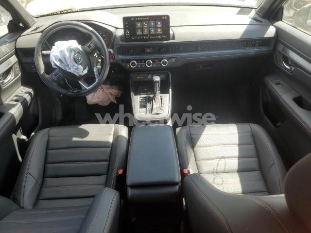 Photo 3 of 2025 HONDA CR-V SPORT-L (VIN 7FARS6H88SE010525)