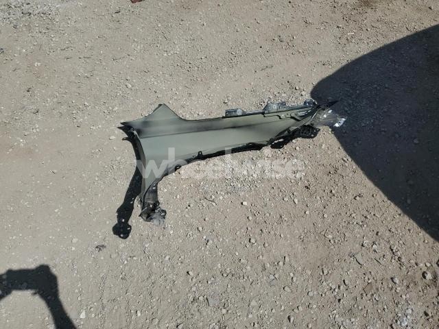 Photo 4 of 2025 HONDA CR-V SPORT-L (VIN 7FARS6H88SE010525)