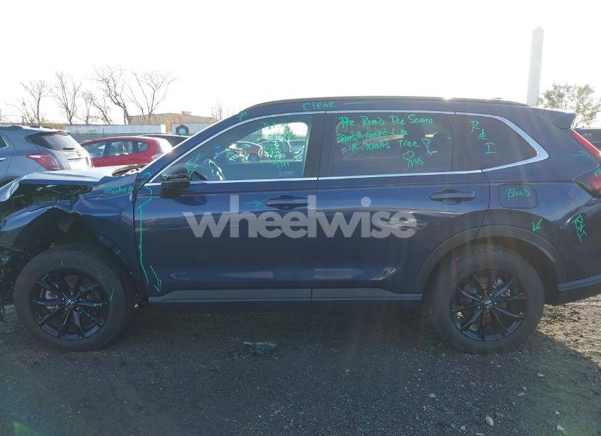 Photo 13 of 2025 Honda Cr-v HYBRID SPORT-L (VIN 7FARS6H89SE015233)