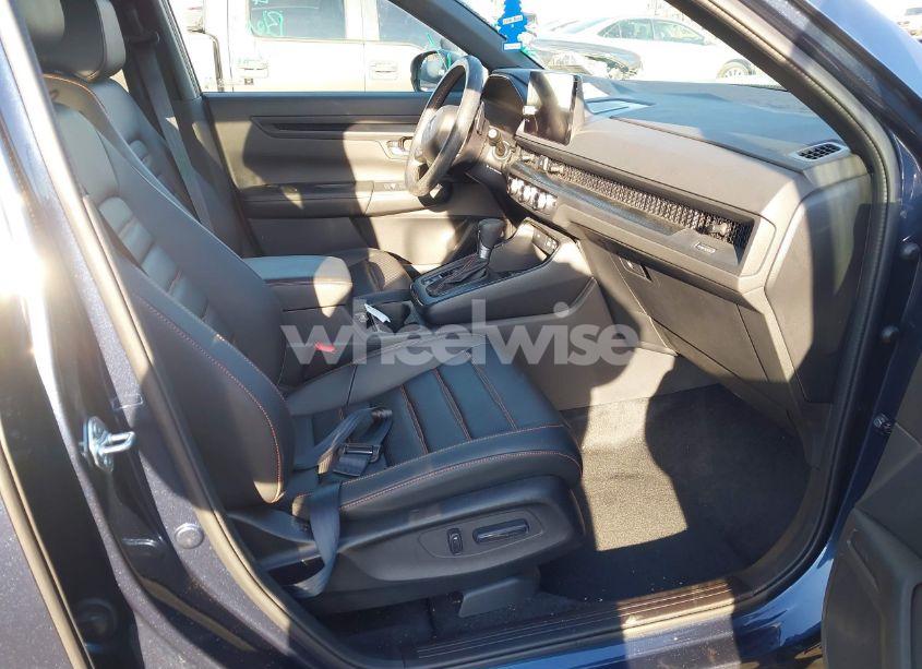 Photo 5 of 2025 Honda Cr-v HYBRID SPORT-L (VIN 7FARS6H89SE015233)