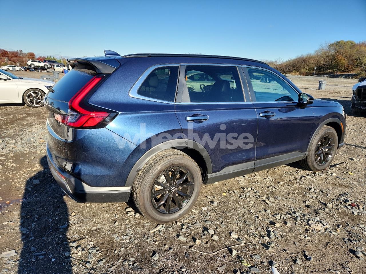 Photo 3 of 2025 HONDA CR-V SPORT-L (VIN 7FARS6H89SE106275)