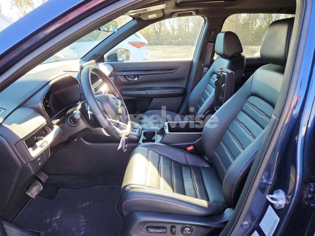 Photo 7 of 2025 HONDA CR-V SPORT-L (VIN 7FARS6H89SE106275)