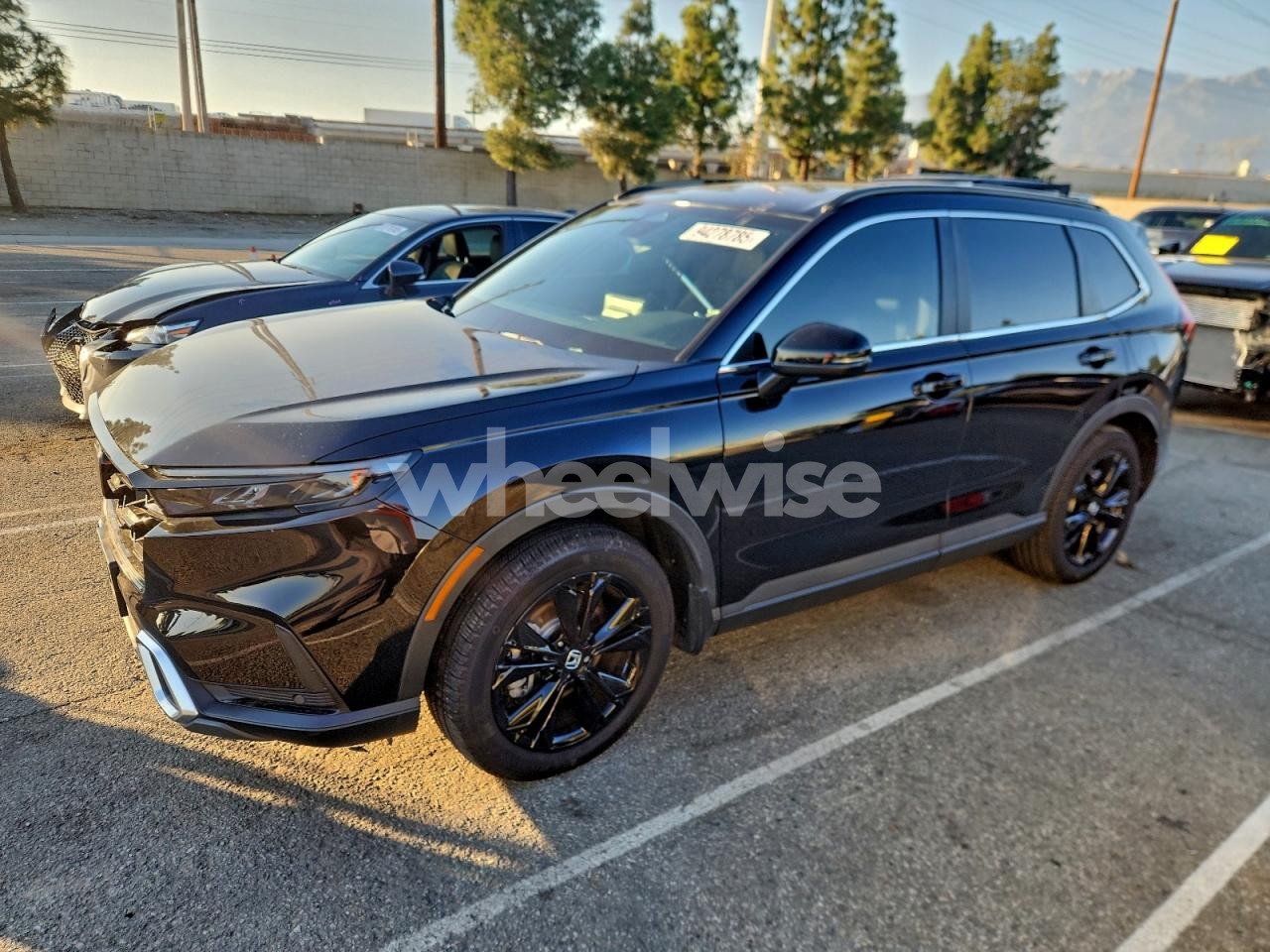 2025 HONDA CR-V SPORT TOURING (VIN 7FARS6H90SE046847) main photo