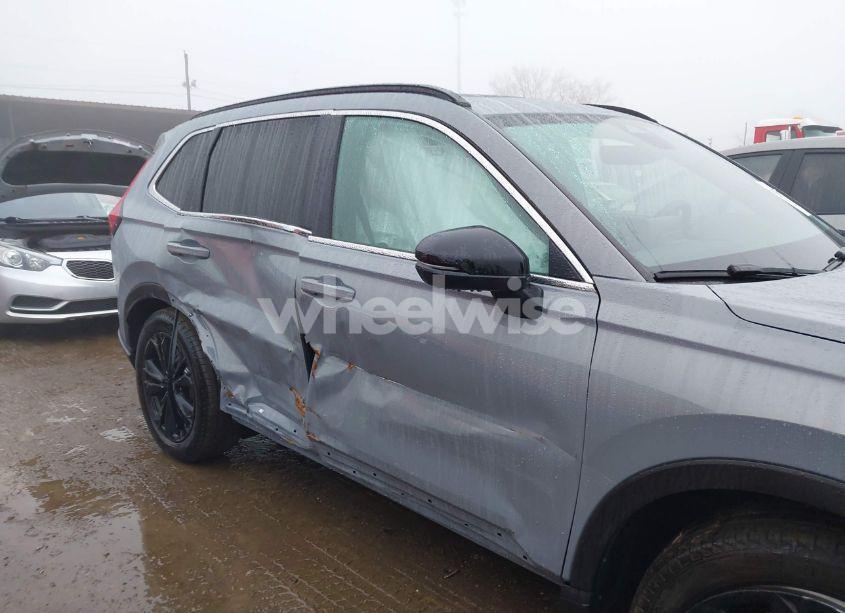 Photo 6 of 2024 Honda Cr-v HYBRID SPORT TOURING (VIN 7FARS6H93RE068089)