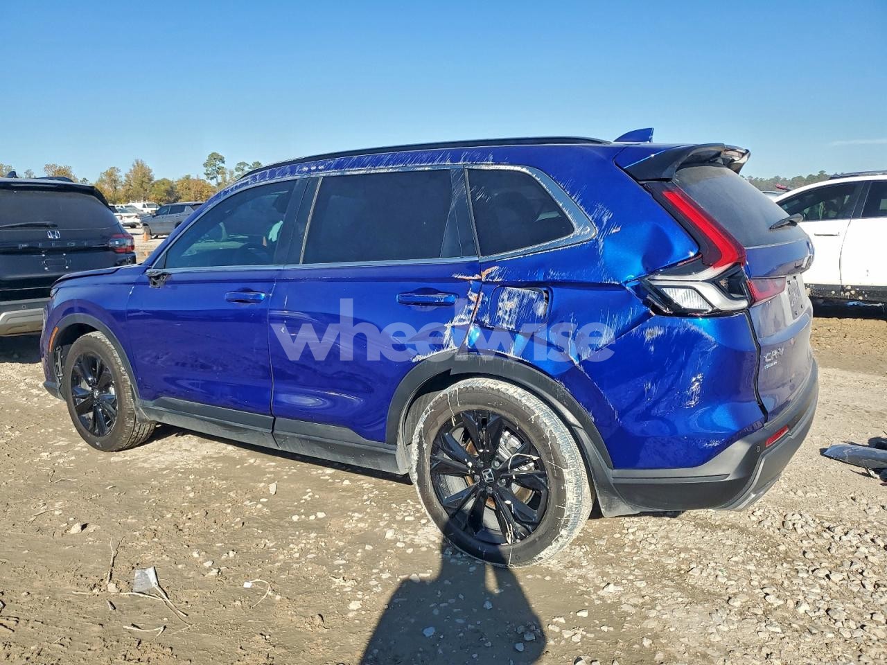 Photo 2 of 2025 HONDA CR-V SPORT TOURING (VIN 7FARS6H94SE084579)