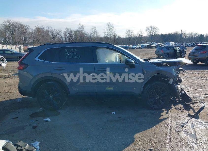 Photo 13 of 2023 Honda Cr-v HYBRID SPORT TOURING (VIN 7FARS6H97PE008541)