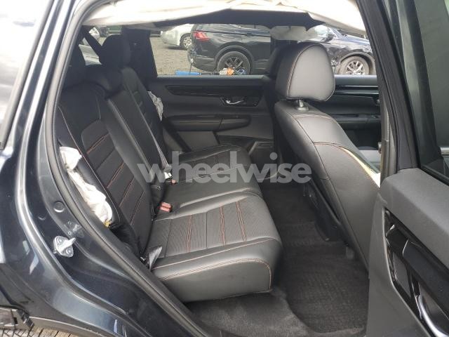 Photo 5 of 2023 HONDA CR-V SPORT TOURING (VIN 7FARS6H97PE027204)