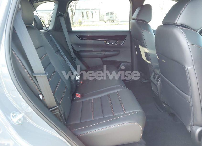 Photo 8 of 2025 Honda Cr-v HYBRID (VIN 7FARS6H97SE006152)