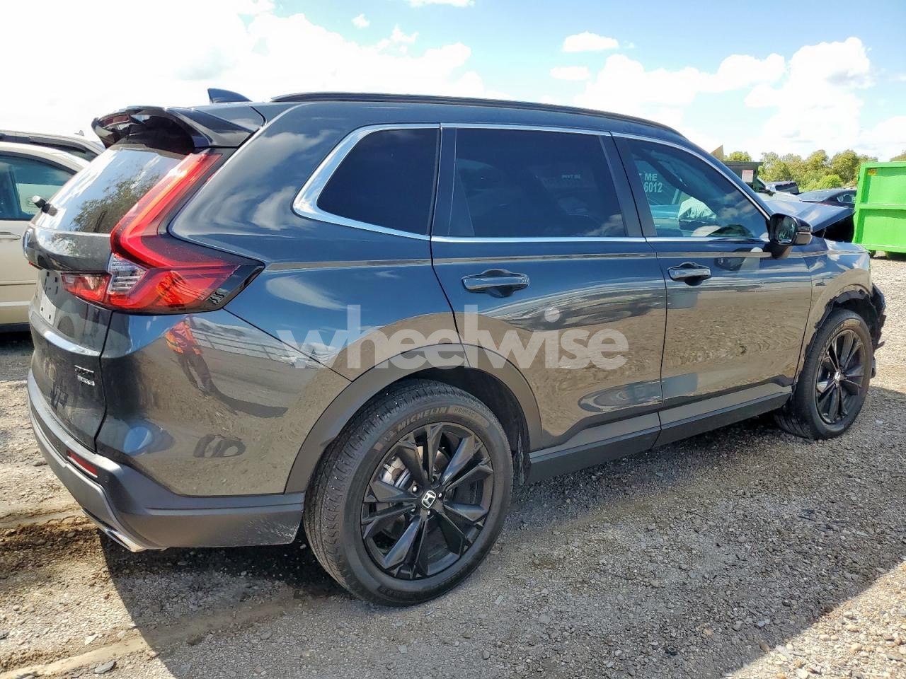 Photo 3 of 2025 HONDA CR-V SPORT TOURING (VIN 7FARS6H97SE065458)