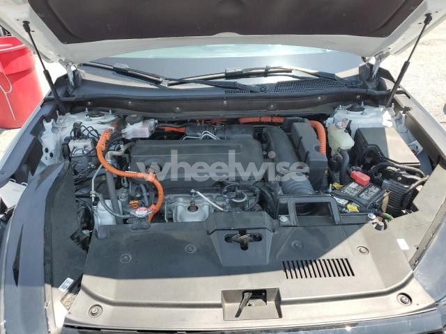 Photo 2 of 2025 HONDA CR-V SPORT TOURING N/A (VIN 7FARS6H99SE006511)