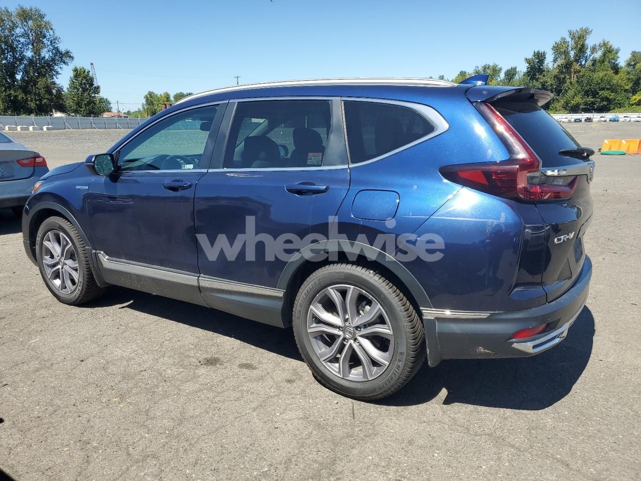 Photo 2 of 2021 HONDA CR-V TOURING (VIN 7FART6H93ME038290)