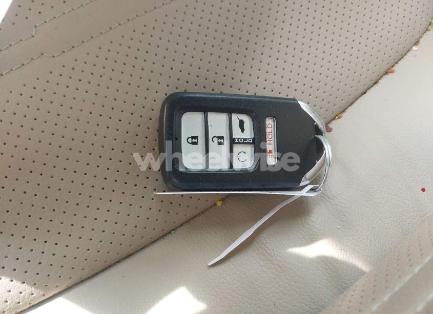 Photo 11 of 2020 Honda Cr-v HYBRID TOURING (VIN 7FART6H97LE017649)