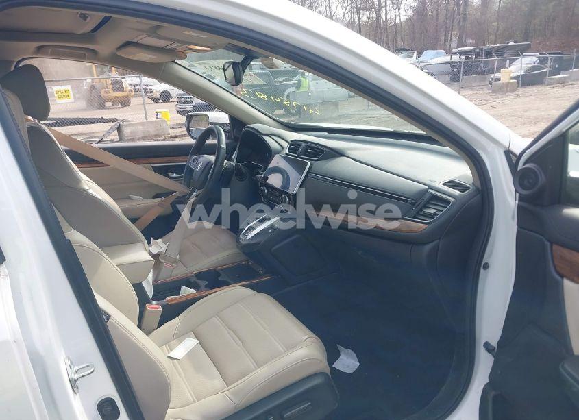 Photo 5 of 2020 Honda Cr-v HYBRID TOURING (VIN 7FART6H97LE017649)