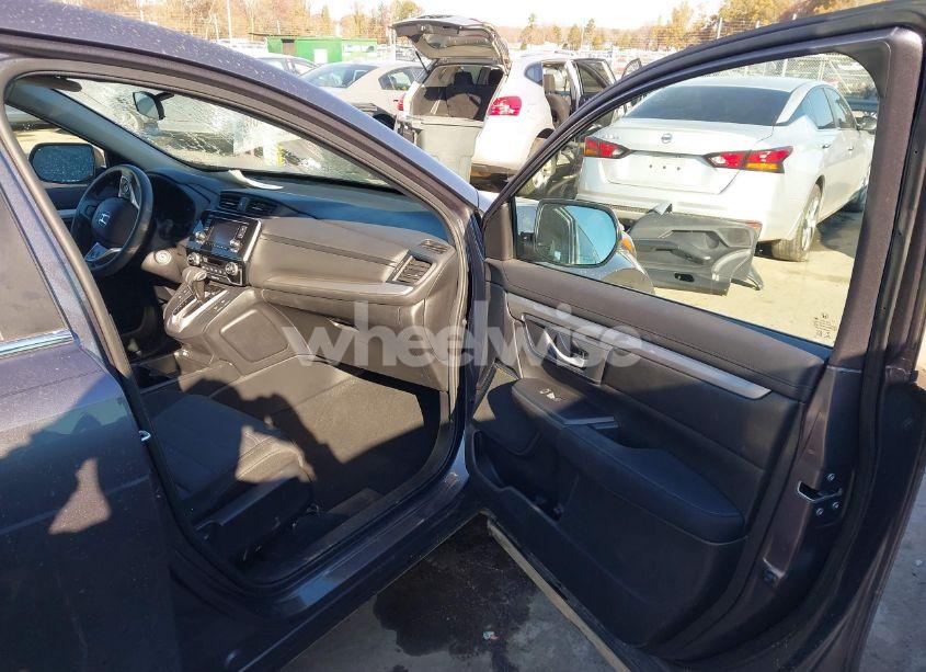 Photo 5 of 2021 Honda Cr-v 2WD LX (VIN 7FARW1H26ME011565)