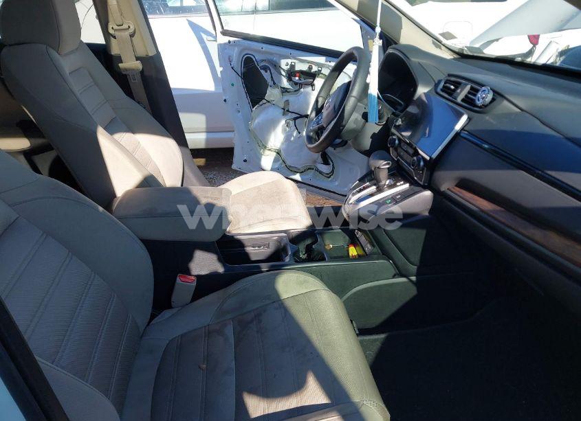 Photo 5 of 2021 Honda Cr-v 2WD EX (VIN 7FARW1H50ME005755)