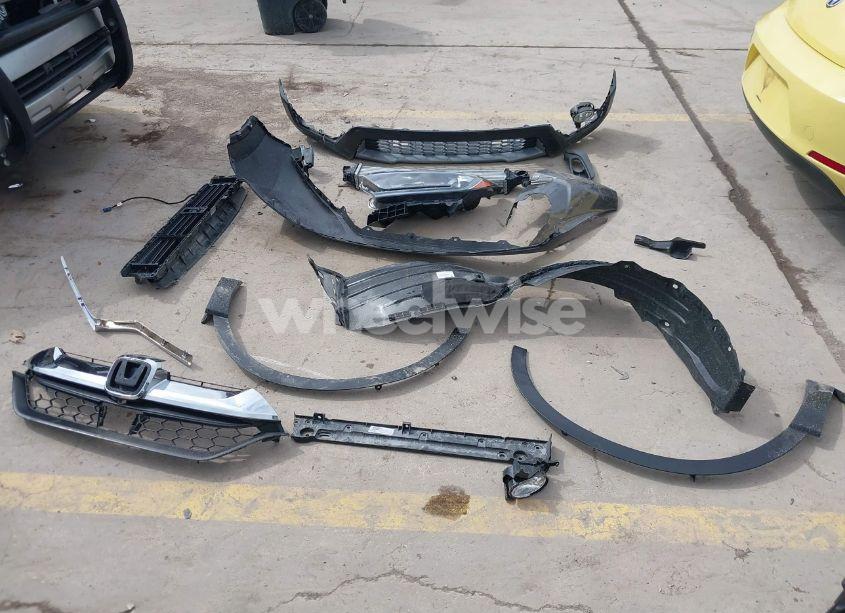 Photo 12 of 2018 Honda Cr-v EX (VIN 7FARW1H51JE004819)