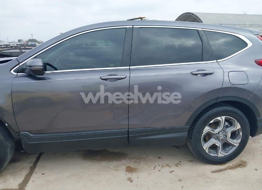 Photo 15 of 2018 Honda Cr-v EX (VIN 7FARW1H51JE004819)