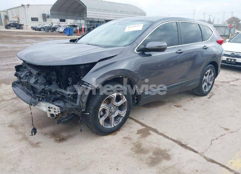 Photo 2 of 2018 Honda Cr-v EX (VIN 7FARW1H51JE004819)