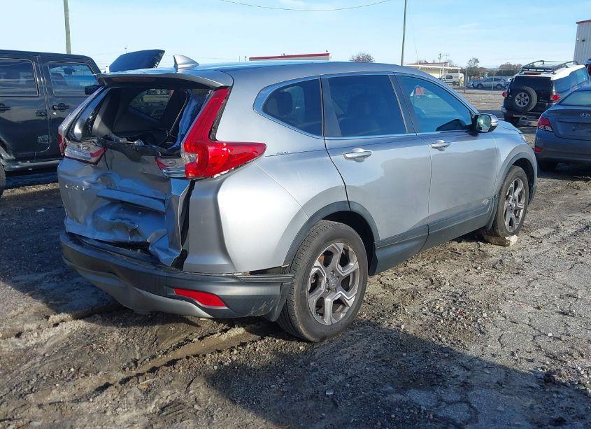Photo 4 of 2018 Honda Cr-v EX (VIN 7FARW1H51JE006019)