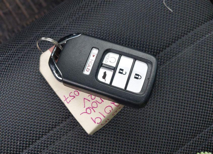 Photo 11 of 2019 Honda Cr-v EX (VIN 7FARW1H52KE016057)