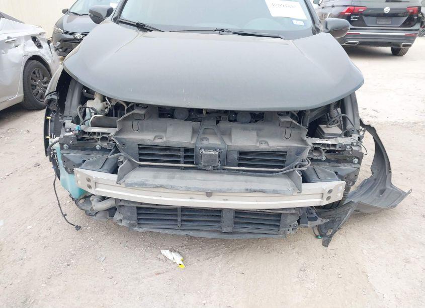 Photo 18 of 2019 Honda Cr-v EX (VIN 7FARW1H52KE016057)