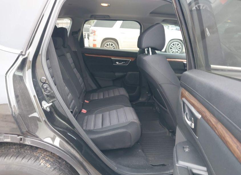 Photo 8 of 2019 Honda Cr-v EX (VIN 7FARW1H52KE016057)