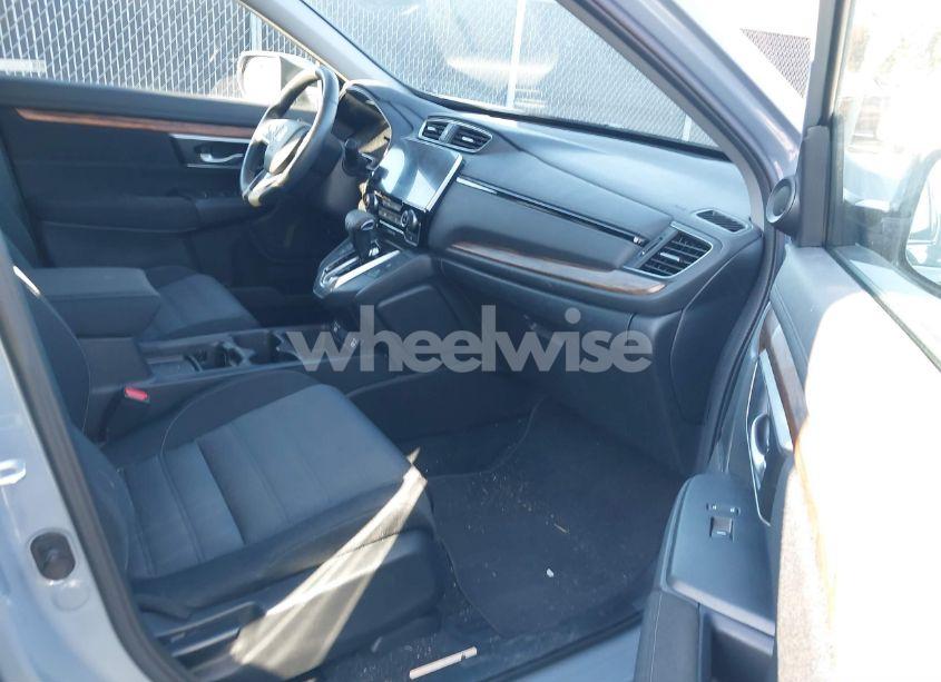 Photo 5 of 2022 Honda Cr-v 2WD EX (VIN 7FARW1H52NE020081)