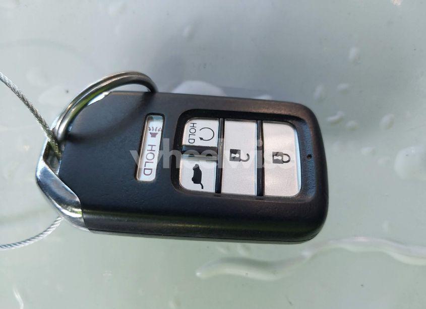 Photo 11 of 2017 Honda Cr-v EX (VIN 7FARW1H54HE007644)