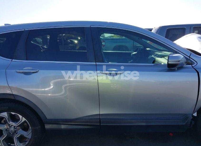 Photo 14 of 2017 Honda Cr-v EX (VIN 7FARW1H54HE007644)