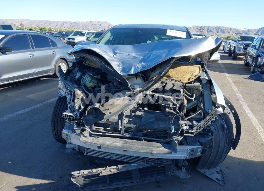 Photo 6 of 2017 Honda Cr-v EX (VIN 7FARW1H54HE007644)