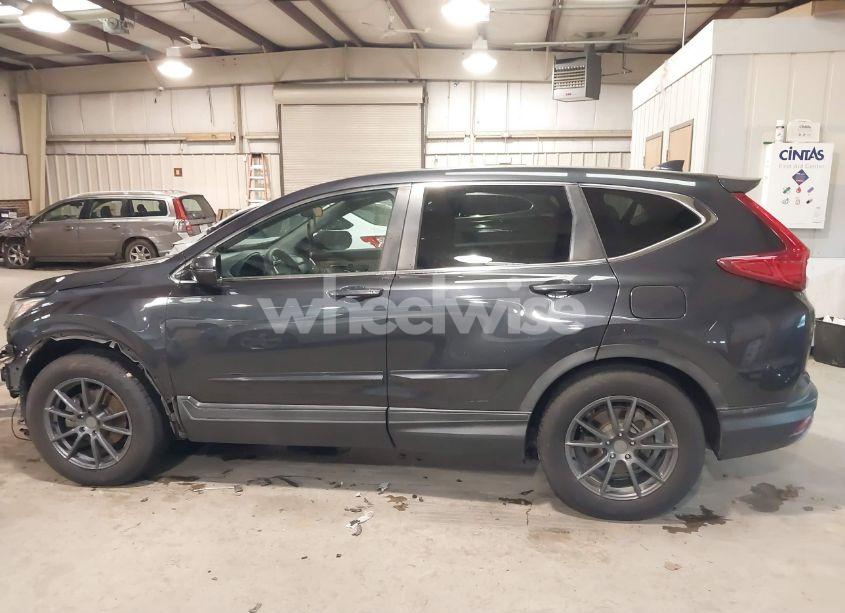 Photo 15 of 2017 Honda Cr-v EX (VIN 7FARW1H54HE009572)