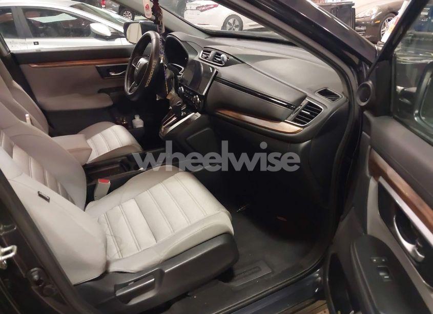 Photo 5 of 2017 Honda Cr-v EX (VIN 7FARW1H54HE009572)