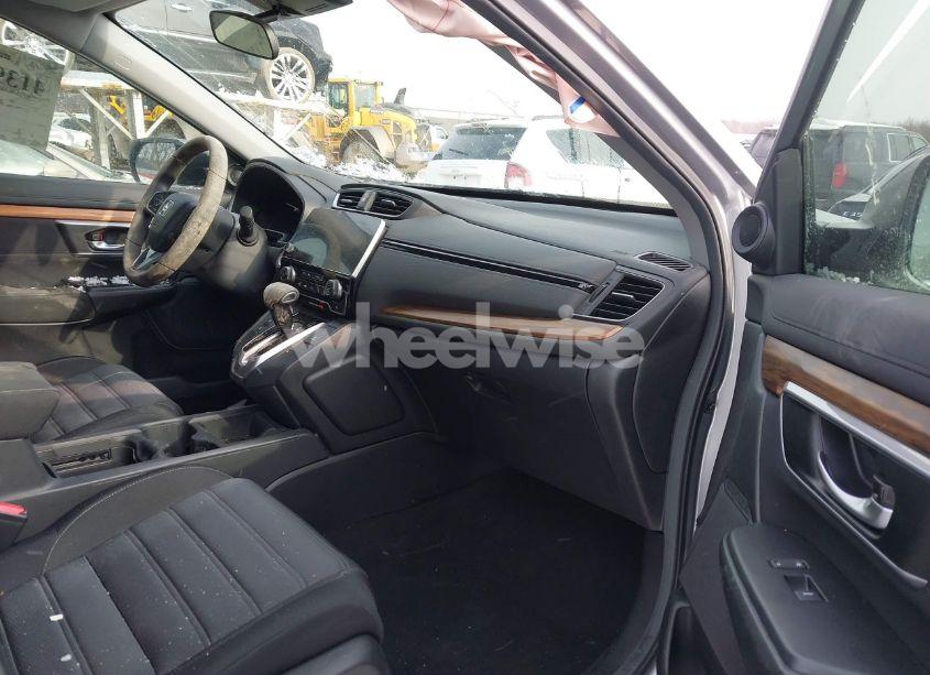 Photo 5 of 2017 Honda Cr-v EX (VIN 7FARW1H54HE015596)