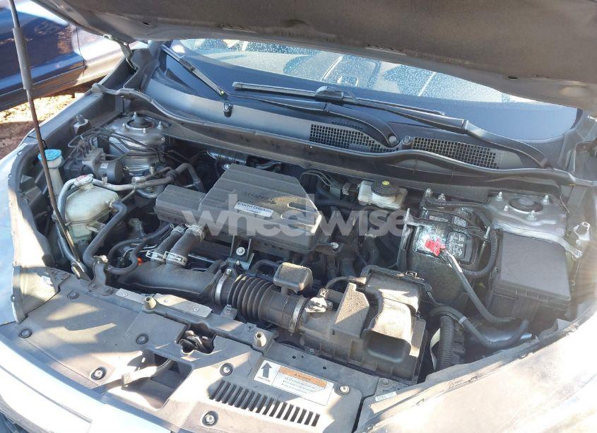 Photo 10 of 2018 Honda Cr-v EX (VIN 7FARW1H54JE016740)