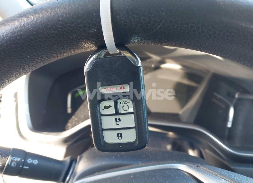 Photo 11 of 2018 Honda Cr-v EX (VIN 7FARW1H54JE016740)